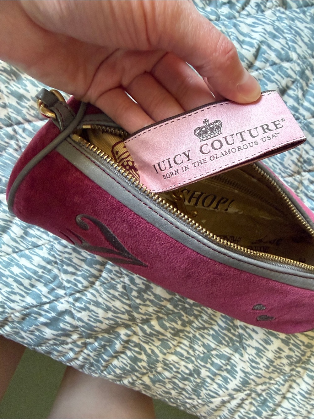 Vintage Juicy Couture Plush Velour Burgundy Barrel Bag with Chain Strap - Picture 8 of 10